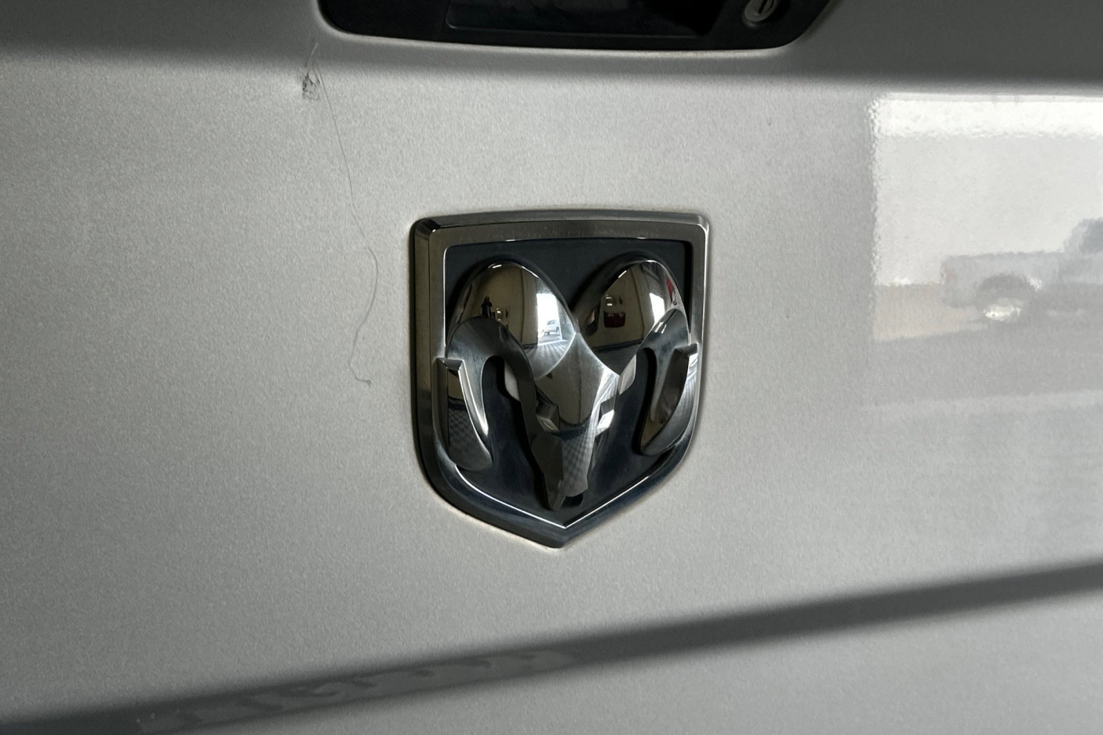 Used 2017 RAM 1500 Express image 43