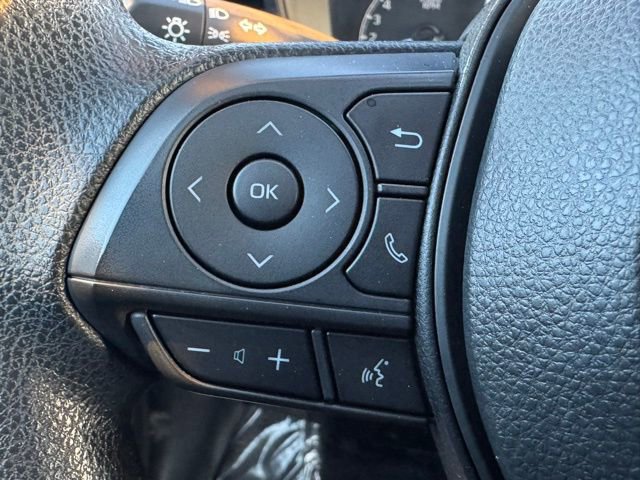 Used 2021 Toyota Corolla LE w/ Carpet Mat Package (TMS) image 24