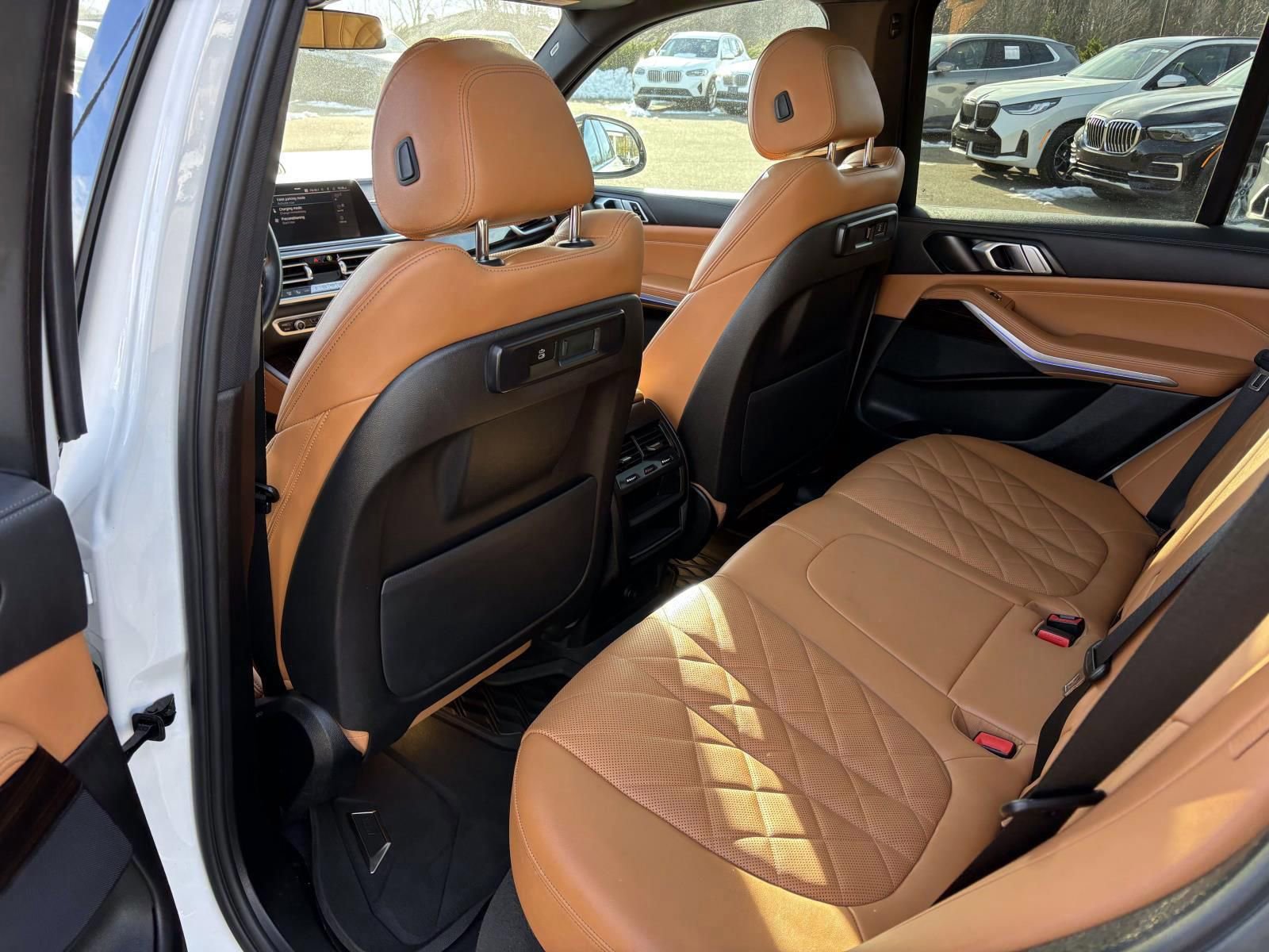 Used 2023 BMW X5 xDrive45e w/ Parking Assistance Package image 27