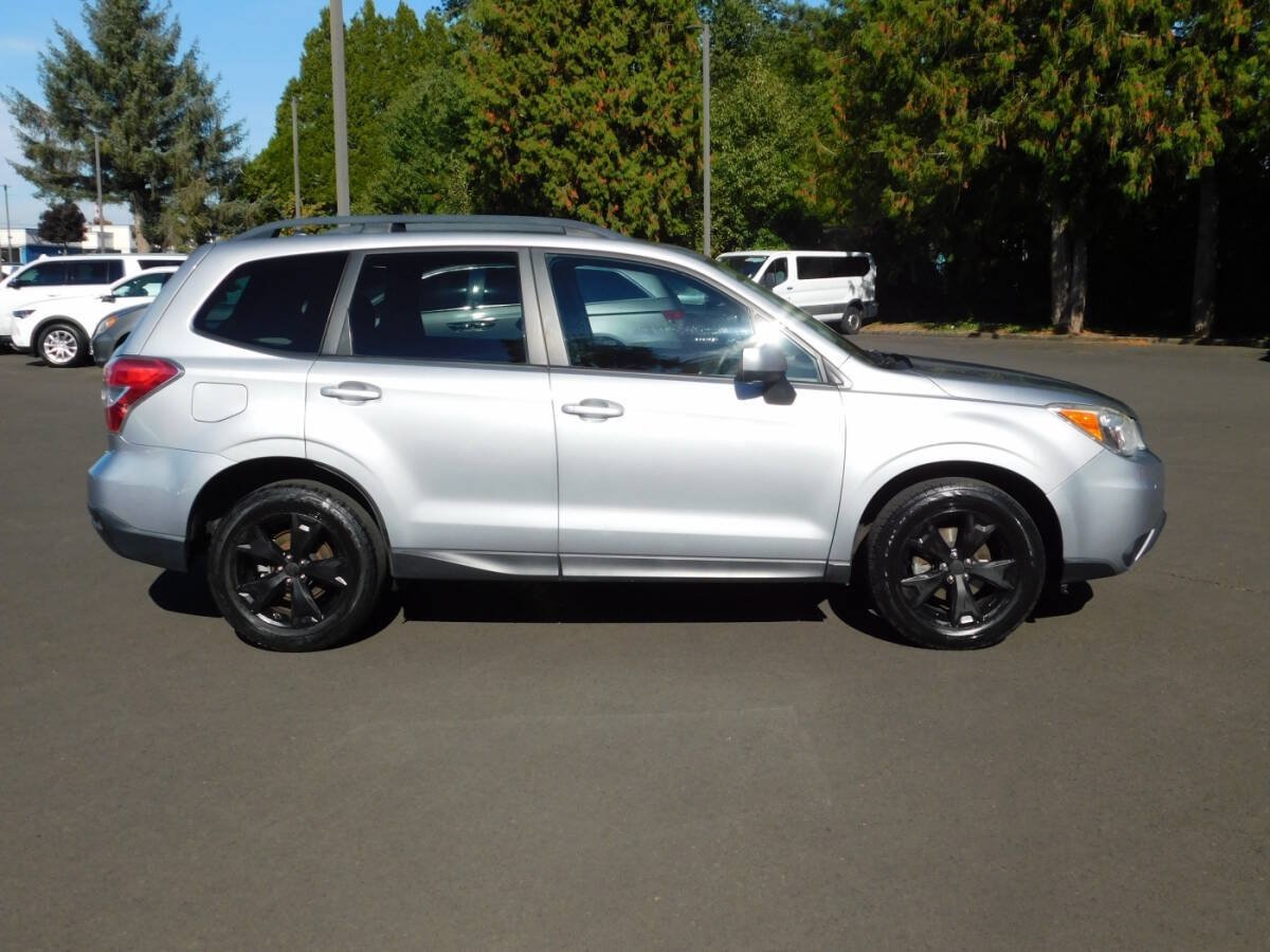 Used 2015 Subaru Forester 2.5i Premium AWD/4WD image 23
