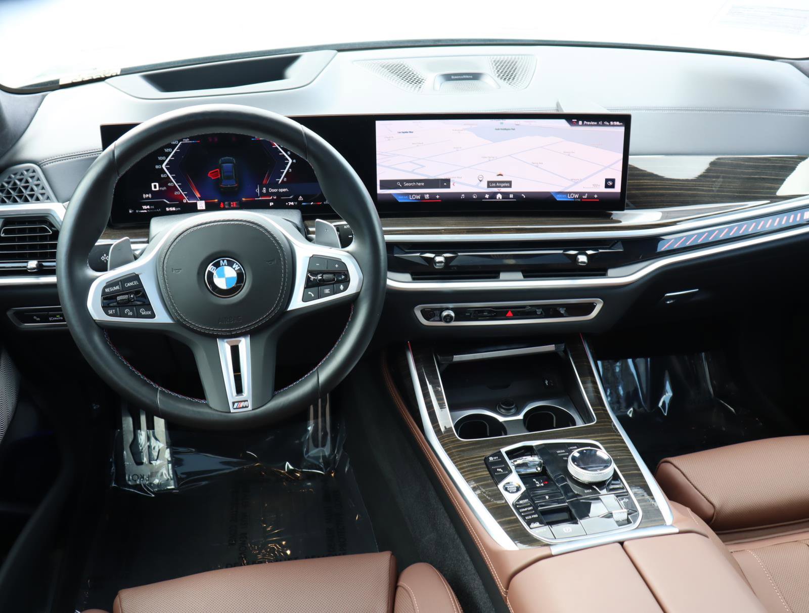 Used 2024 BMW X7 M60i w/ Executive Package image 11