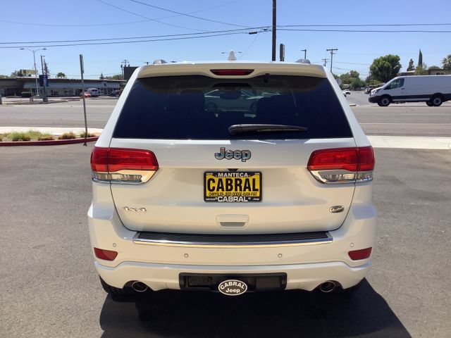 Used 2020 Jeep Grand Cherokee Overland AWD/4WD image 28