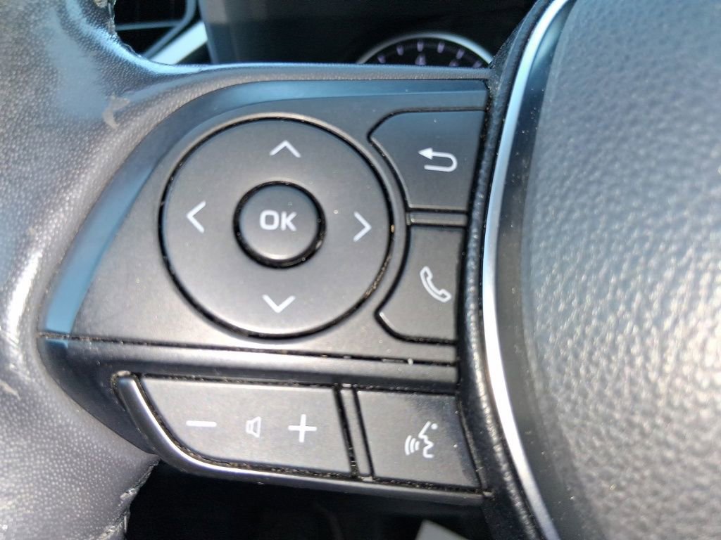 Used 2019 Toyota RAV4 XLE w/ Convenience Package image 22