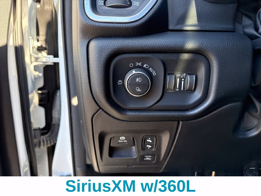 Used 2022 RAM 1500 Laramie AWD/4WD image 13