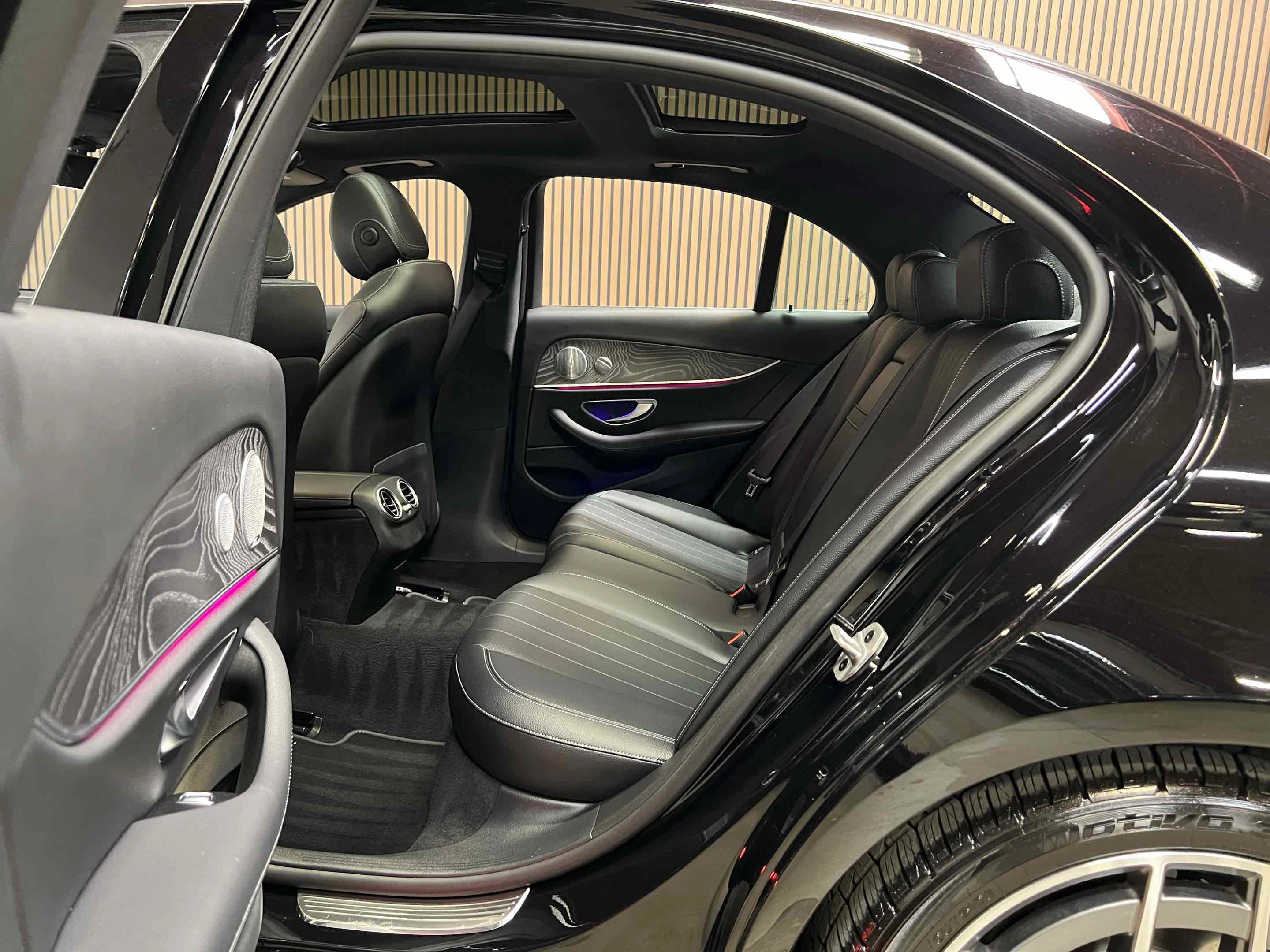 Used 2021 Mercedes-Benz E 350 Sedan image 5