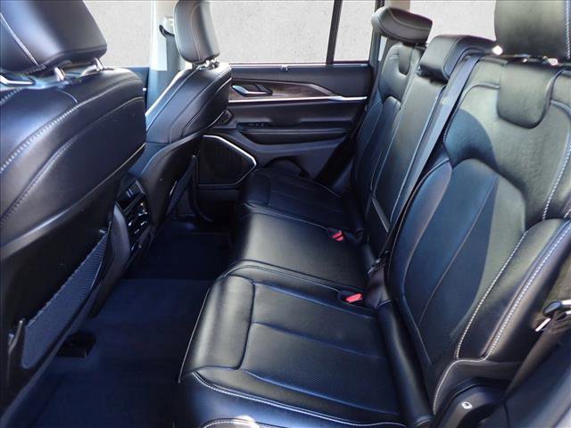 Used 2023 Jeep Grand Cherokee 4WD 4xe w/ Luxury Tech Group II image 10