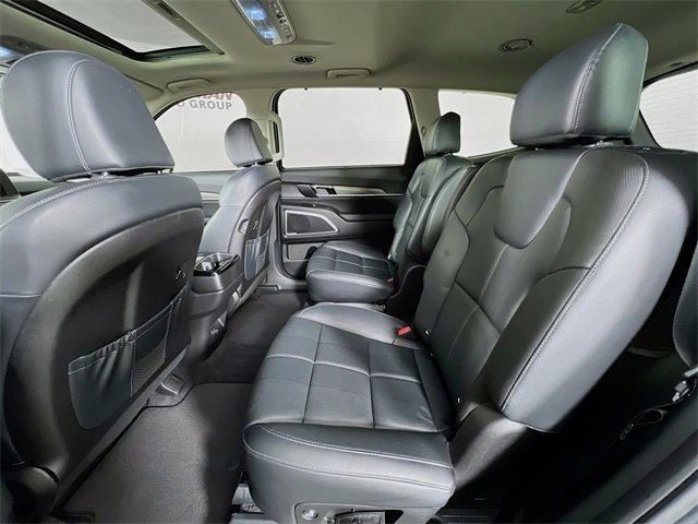 Used 2022 Kia Telluride EX w/ EX Premium Package image 24