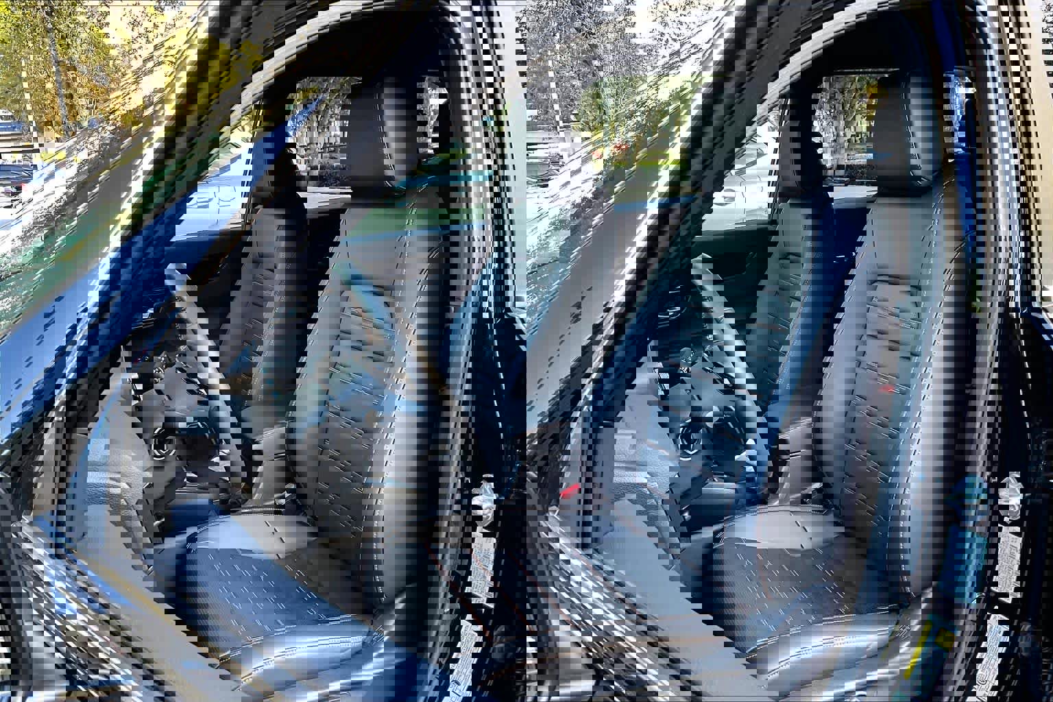 Used 2025 Honda CR-V Sport Touring image 8