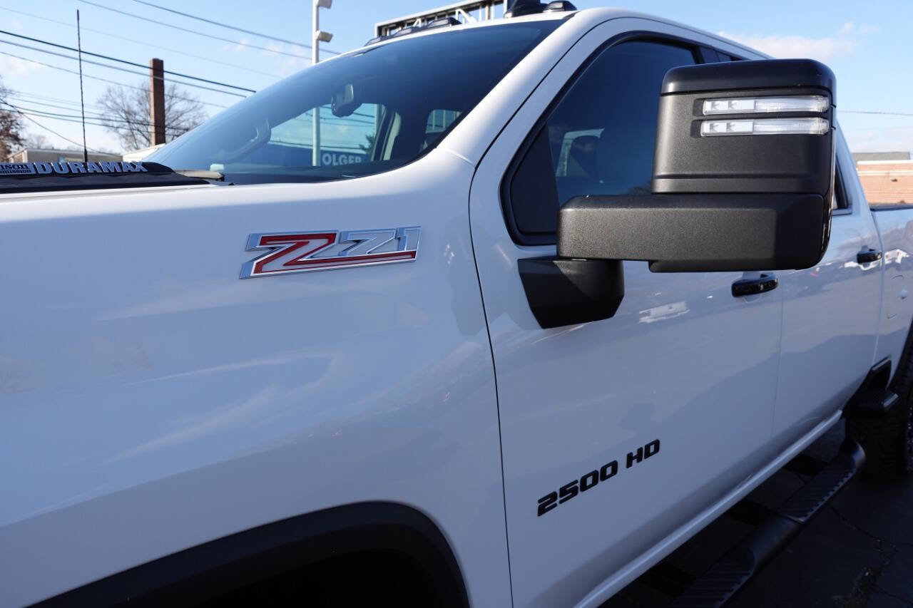 Used 2023 Chevrolet Silverado 2500 LT w/ Z71 Sport Edition image 8