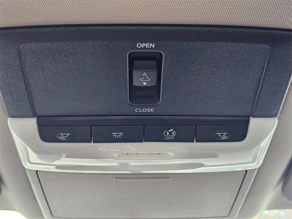 New 2025 Nissan Altima 2.5 SV w/ SV Special Edition Package image 17