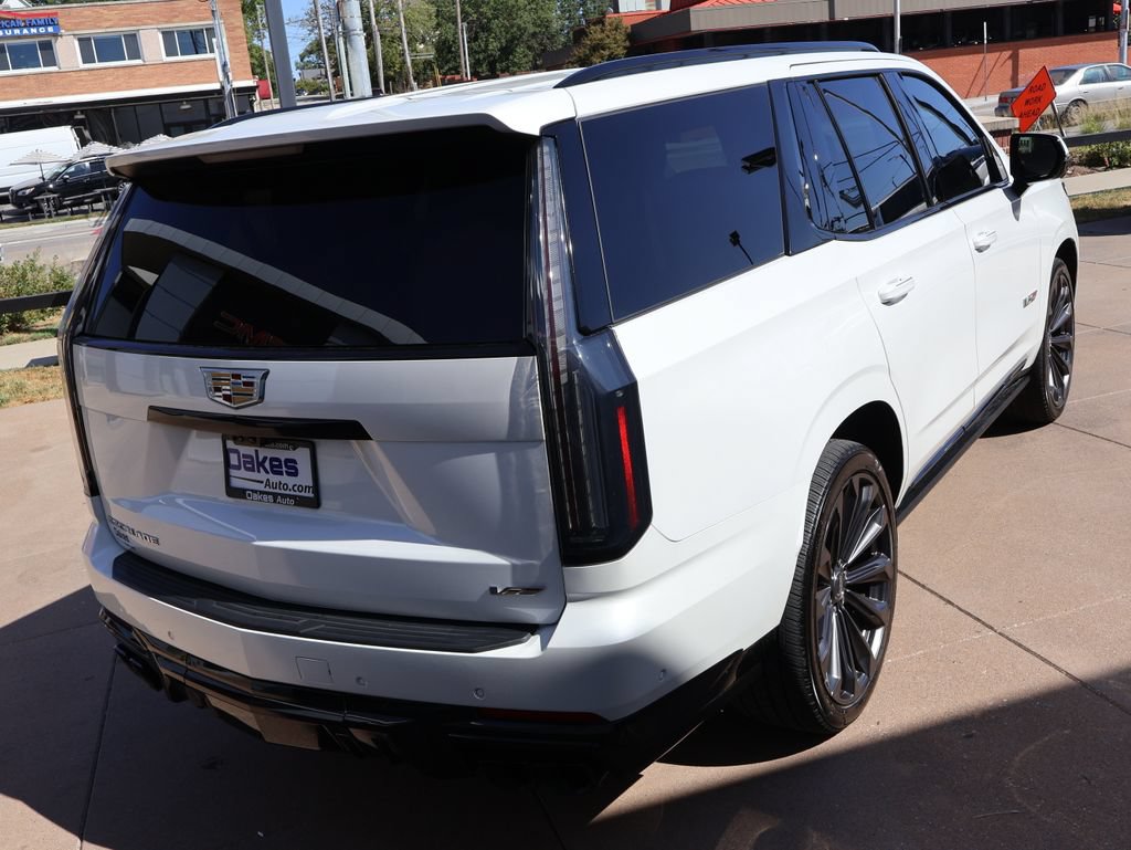 Certified 2025 Cadillac Escalade V AWD/4WD image 6