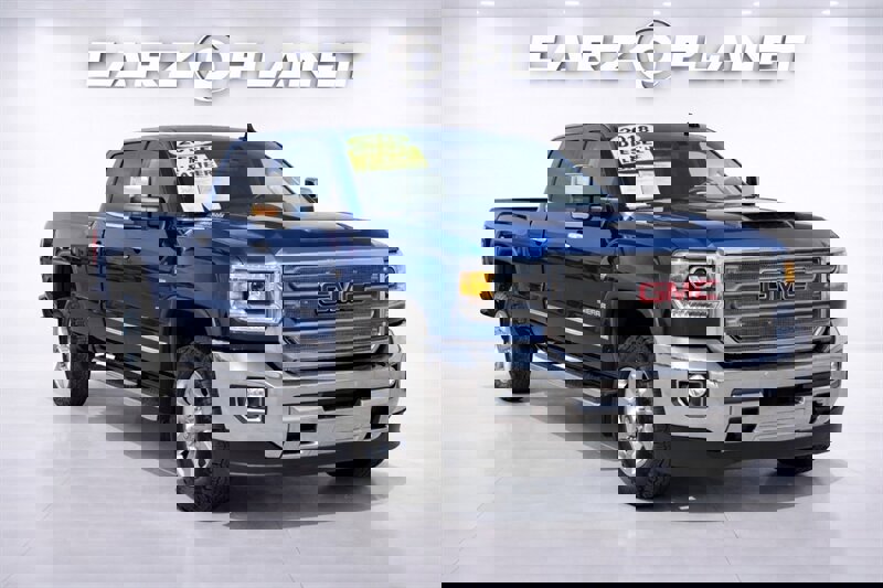 Used 2018 GMC Sierra 3500 SLT image 1