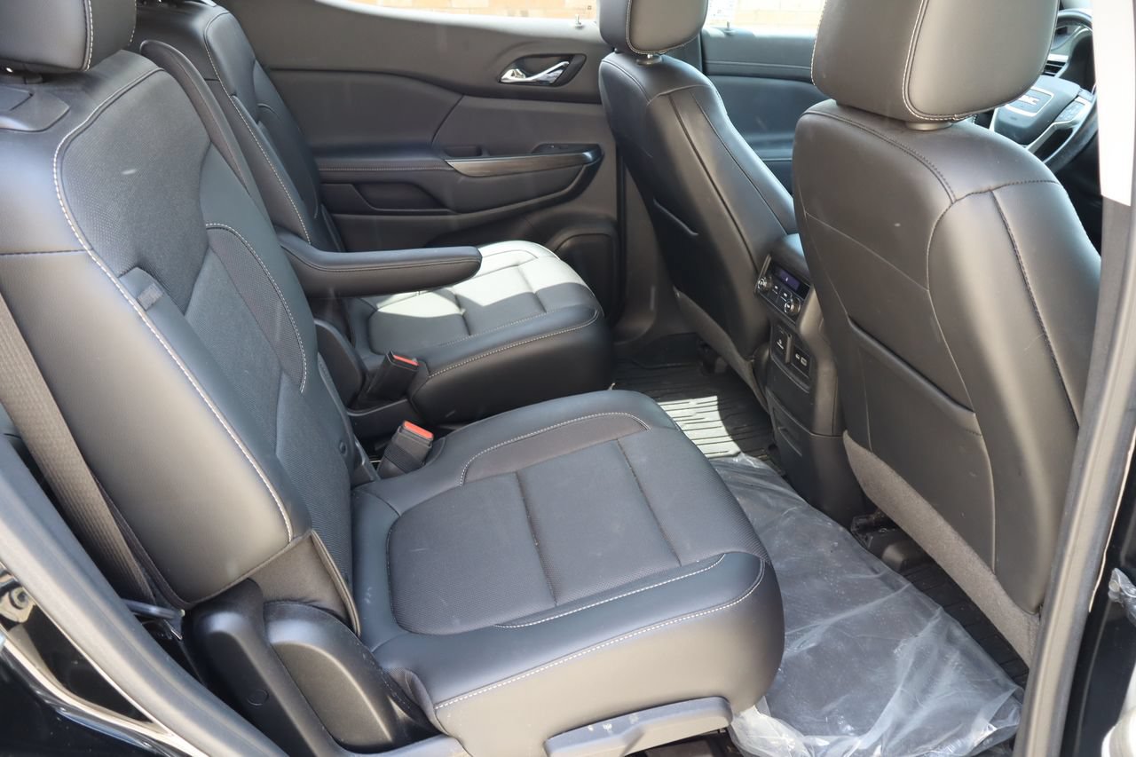 Used 2020 GMC Acadia SLT FWD image 18