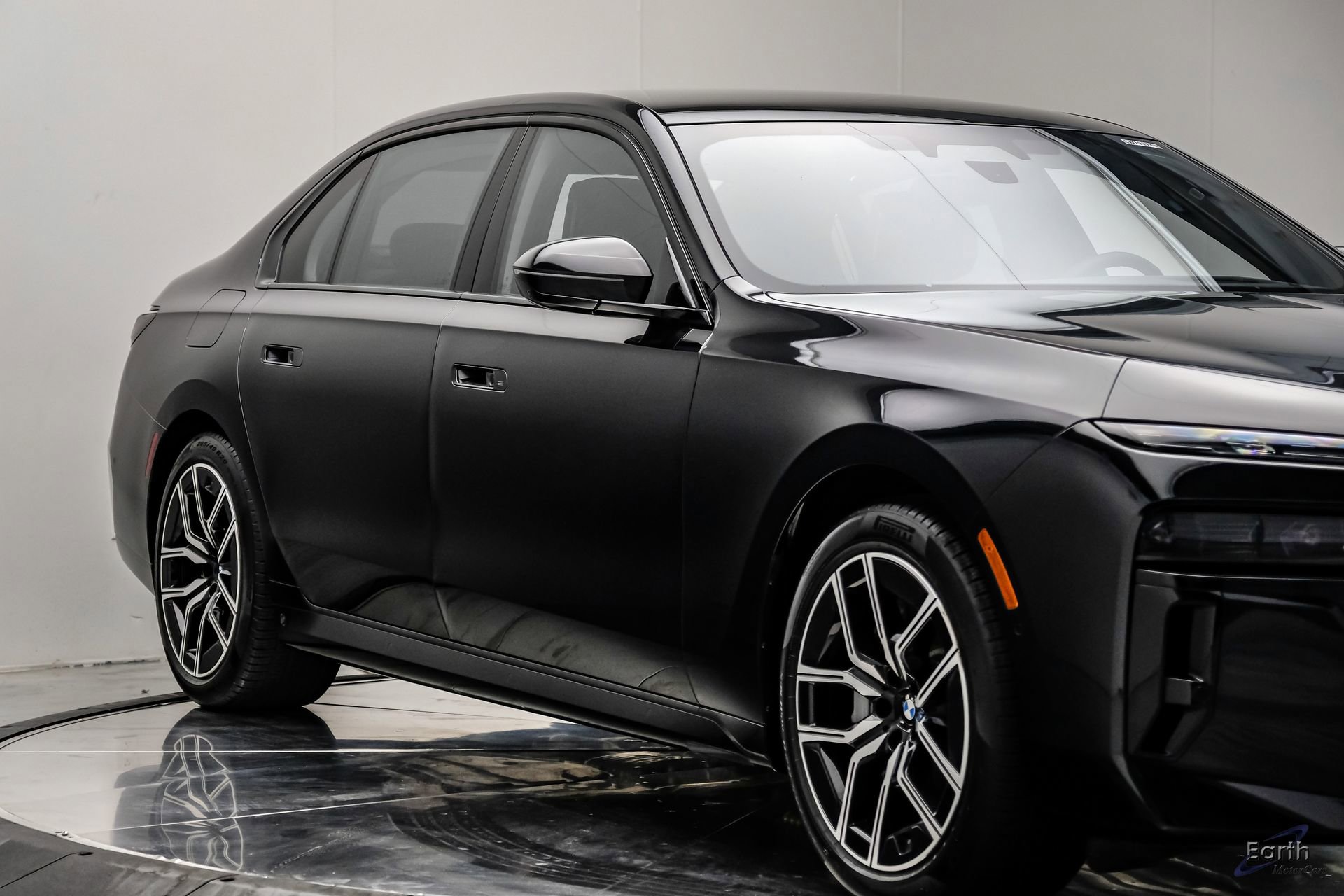 Used 2026 BMW 760i xDrive w/ Executive Package AWD/4WD image 26