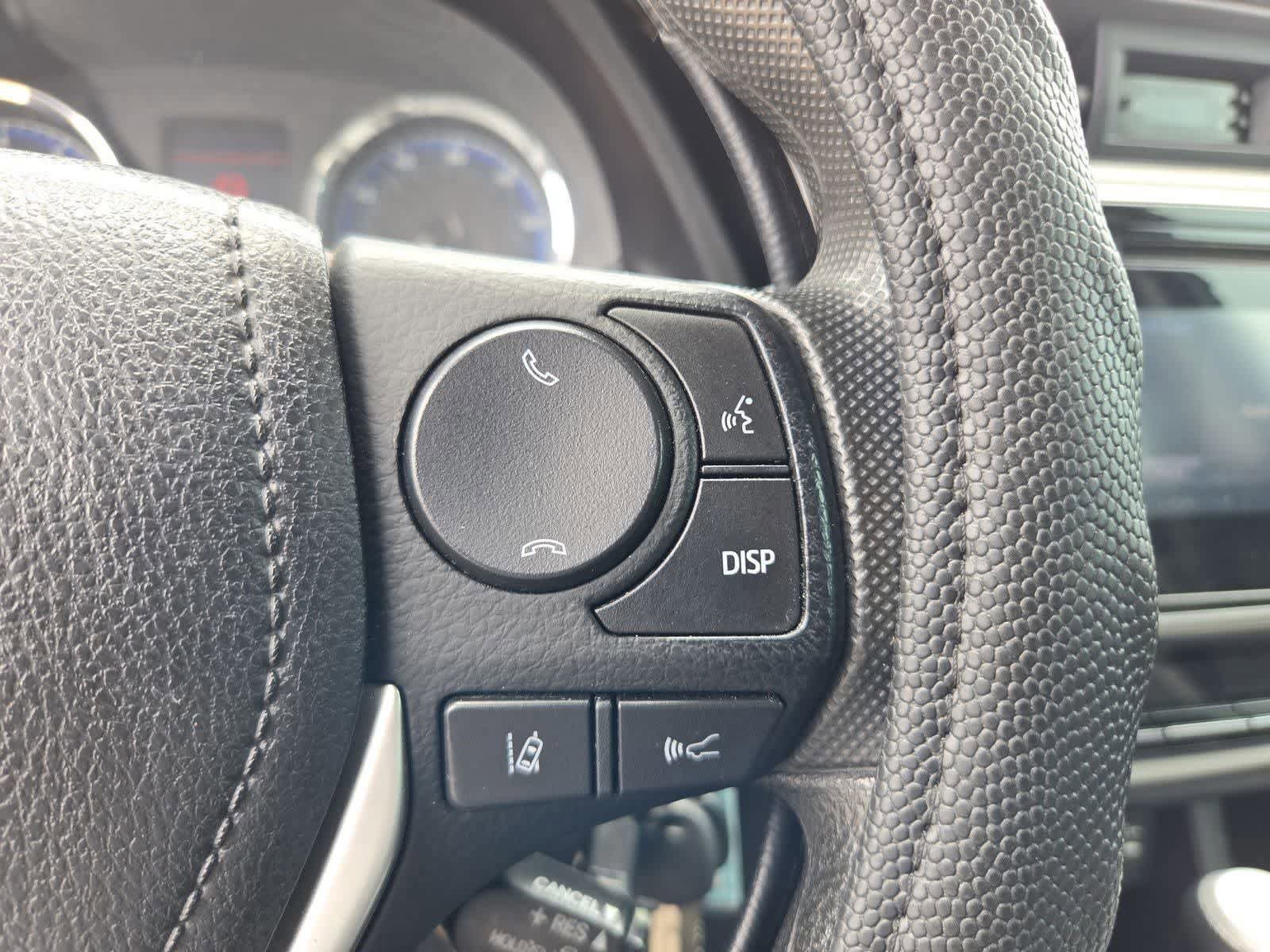 Used 2017 Toyota Corolla LE FWD image 23