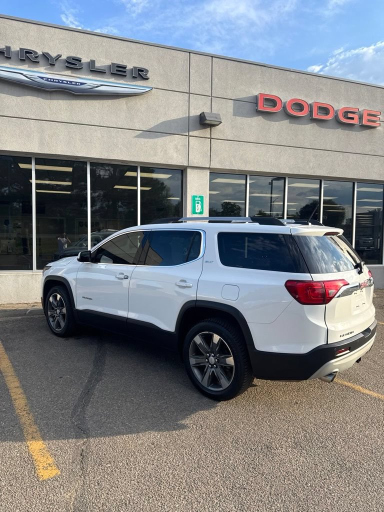 Used 2017 GMC Acadia SLT AWD/4WD image 2