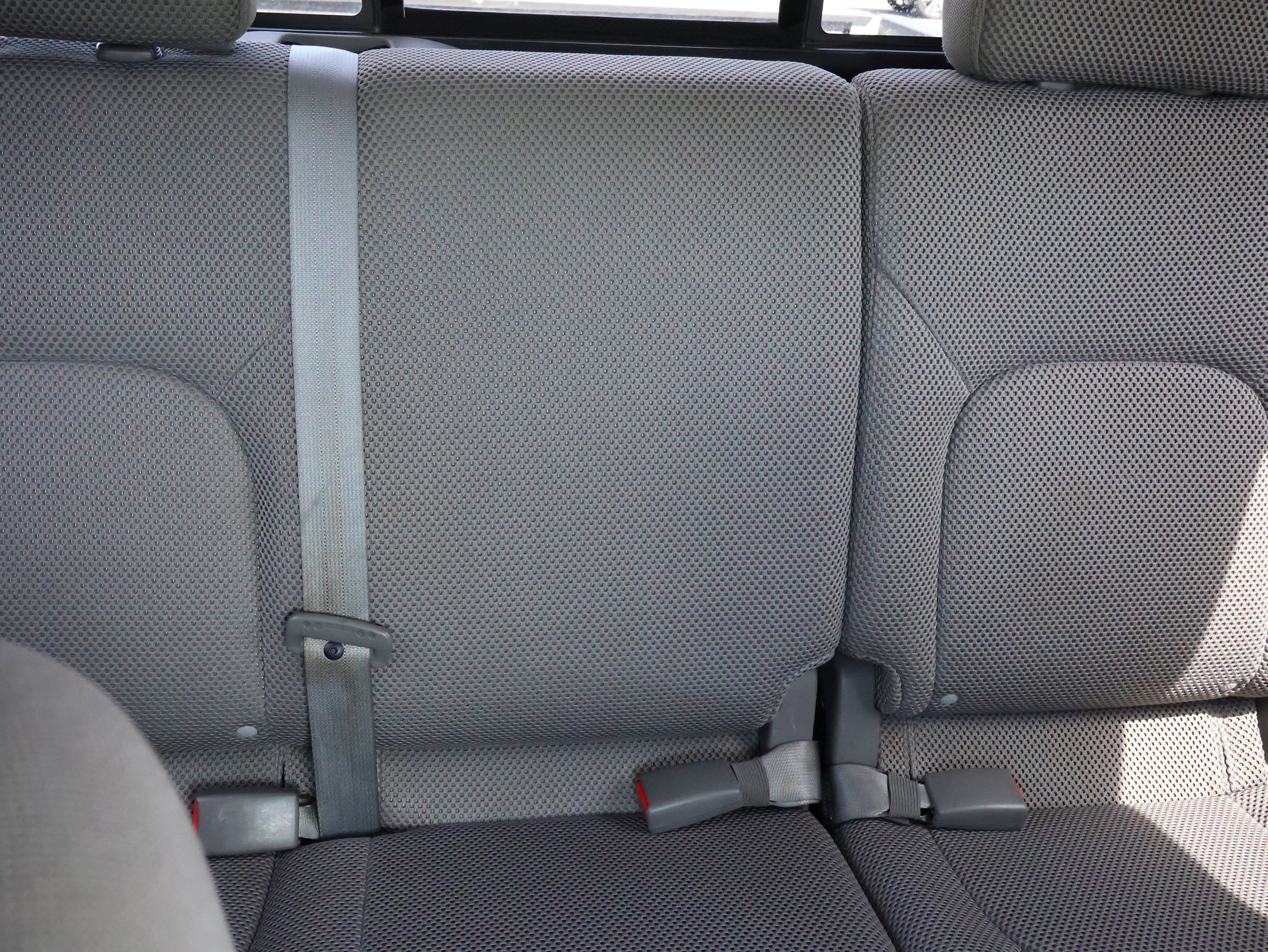 Used 2017 Nissan Frontier SV image 14