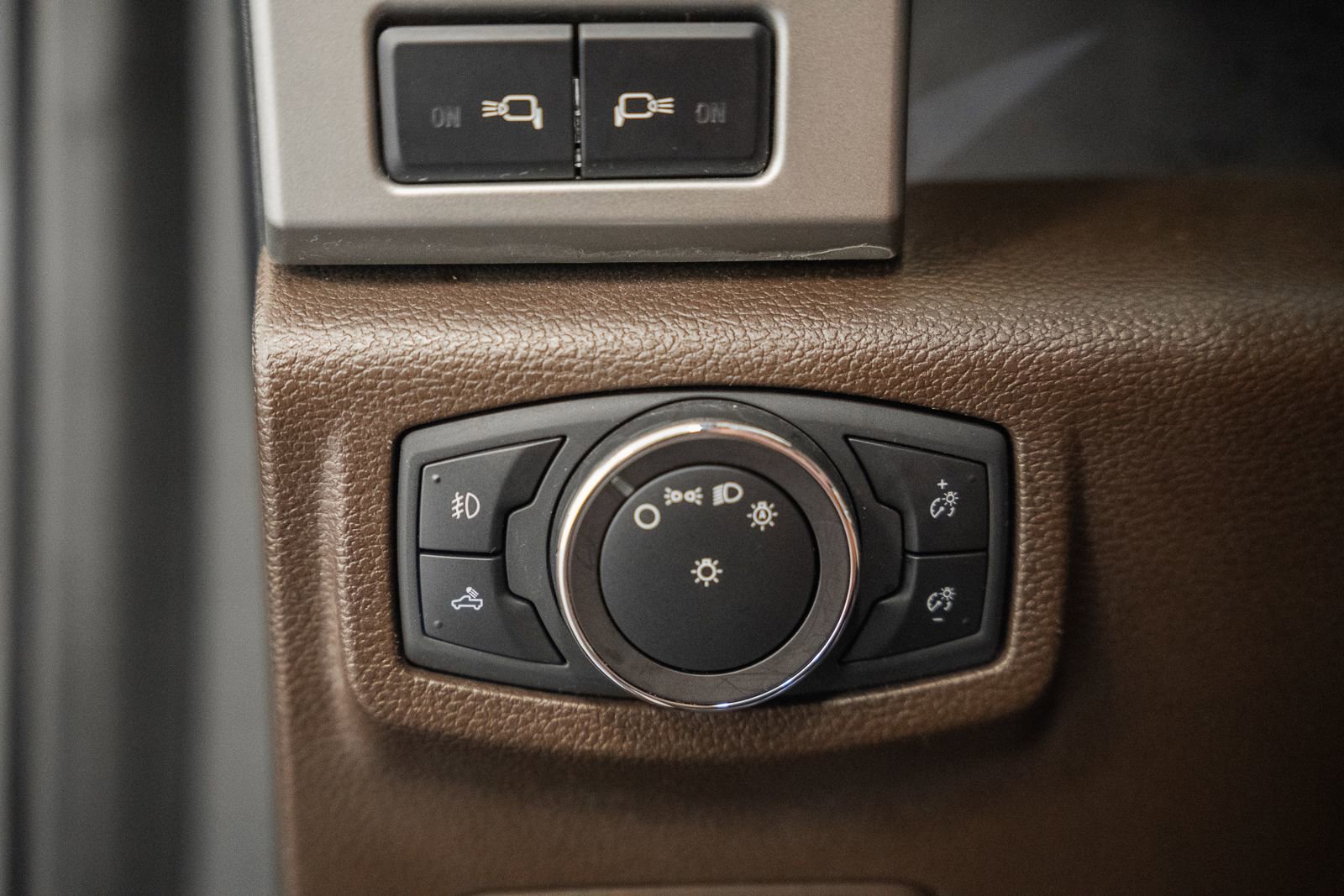 Used 2019 Ford F150 King Ranch w/ Equipment Group 601A Luxury image 55