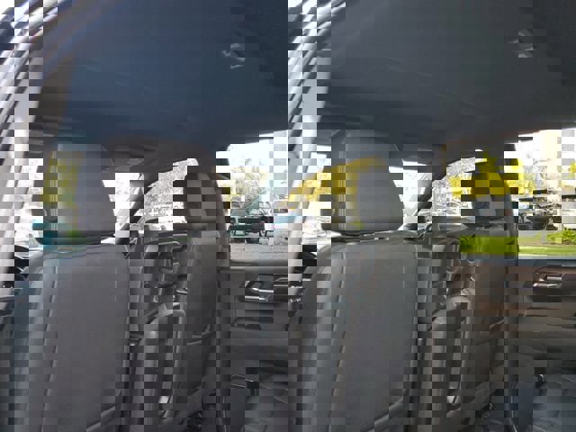 Used 2024 GMC Sierra 1500 SLT image 10