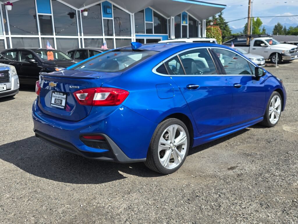 Used 2017 Chevrolet Cruze Premier FWD image 7