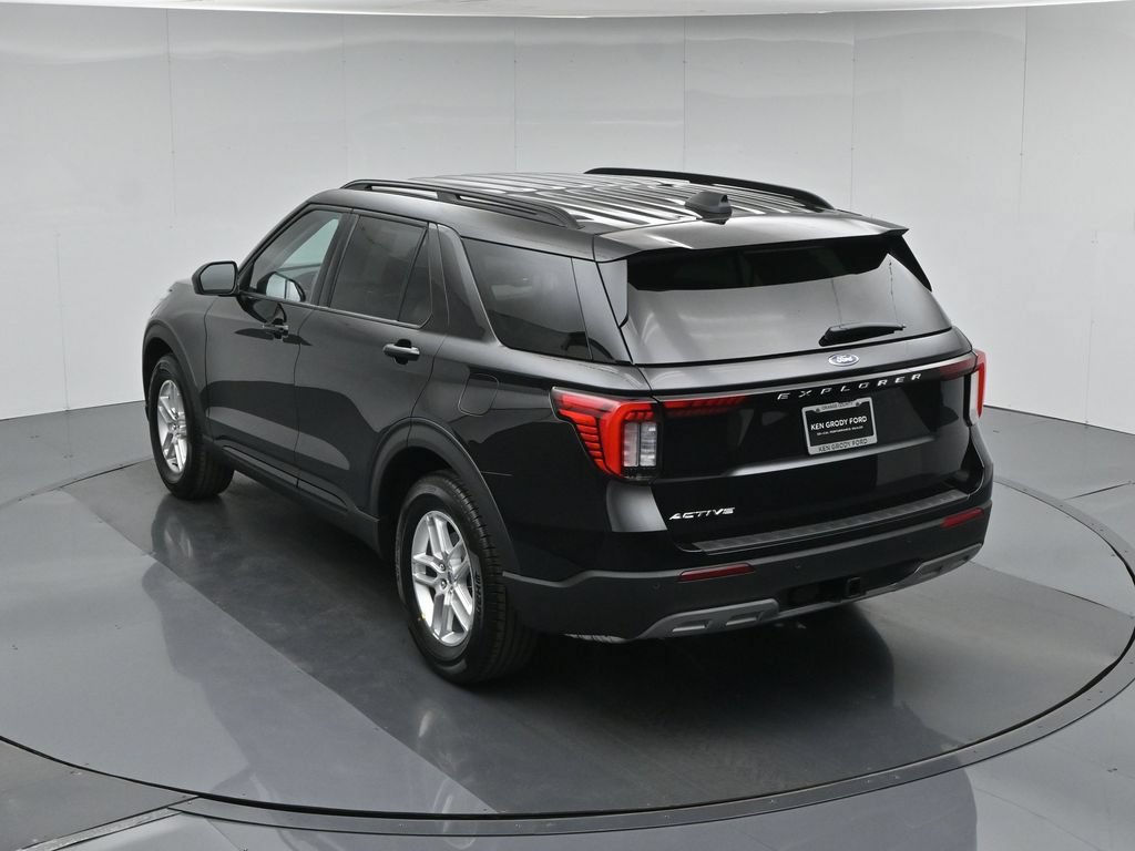 New 2026 Ford Explorer Active w/ Active Comfort Package RWD image 39