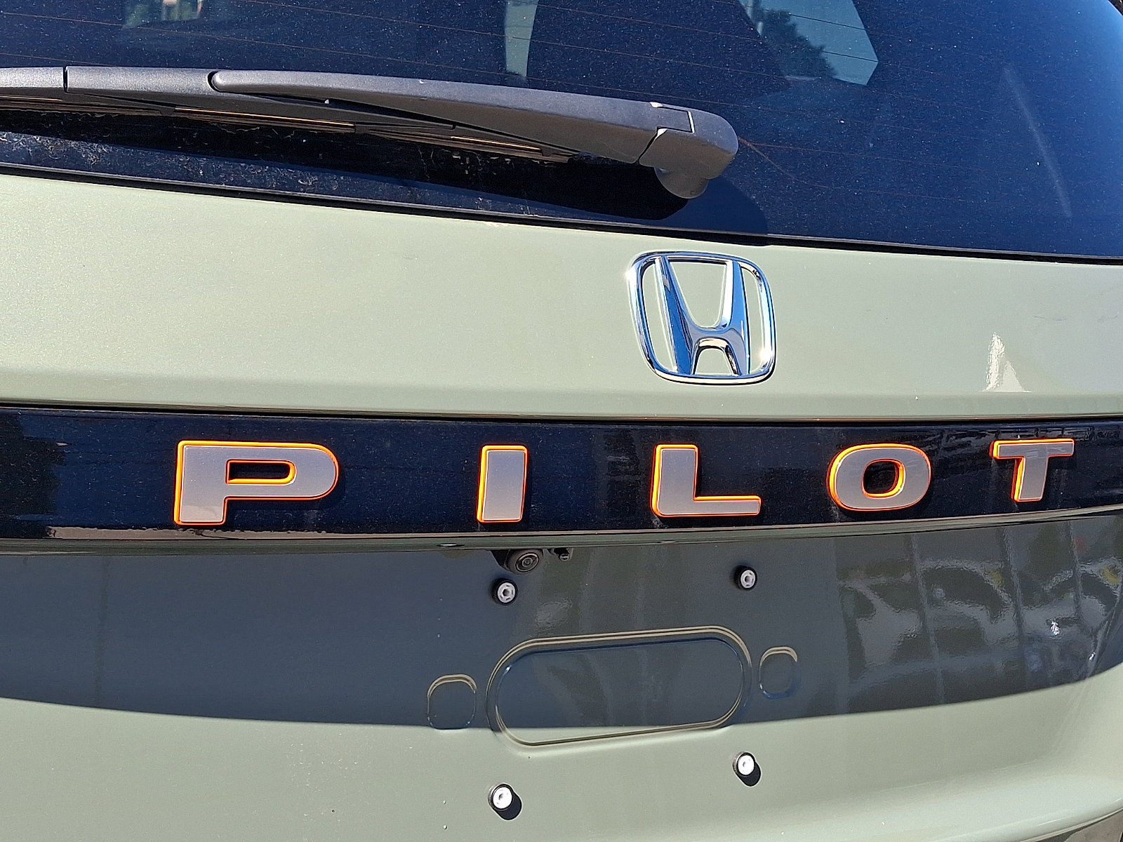 New 2026 Honda Pilot TrailSport image 11