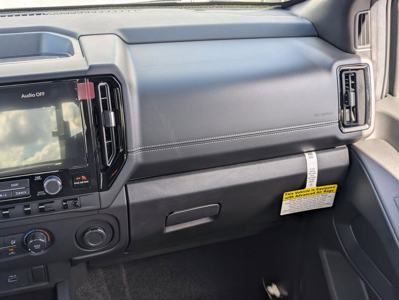 New 2026 Nissan Frontier SV w/ Tow Package AWD/4WD image 24