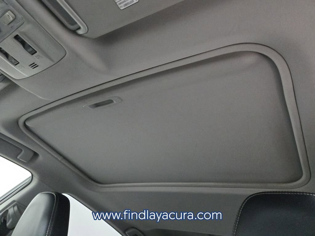 Used 2015 Toyota RAV4 Limited image 10