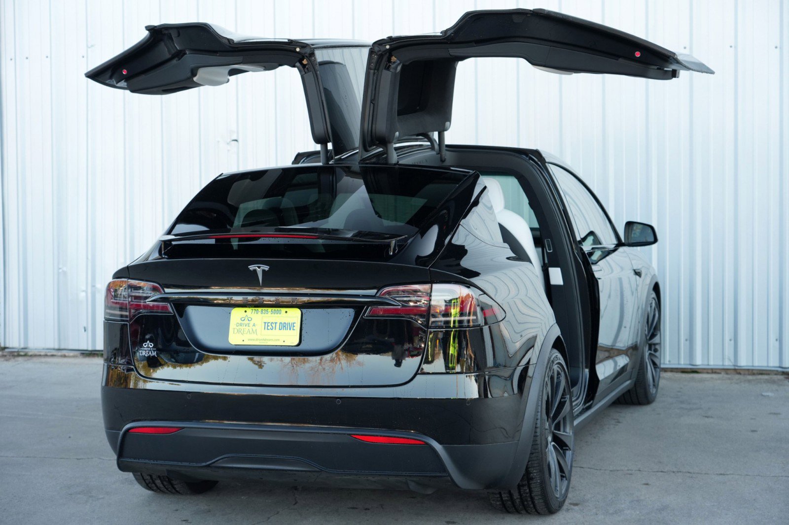 Used 2023 Tesla Model X image 53