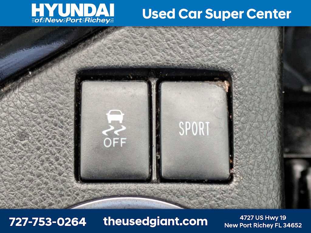 Used 2016 Toyota Corolla S image 23