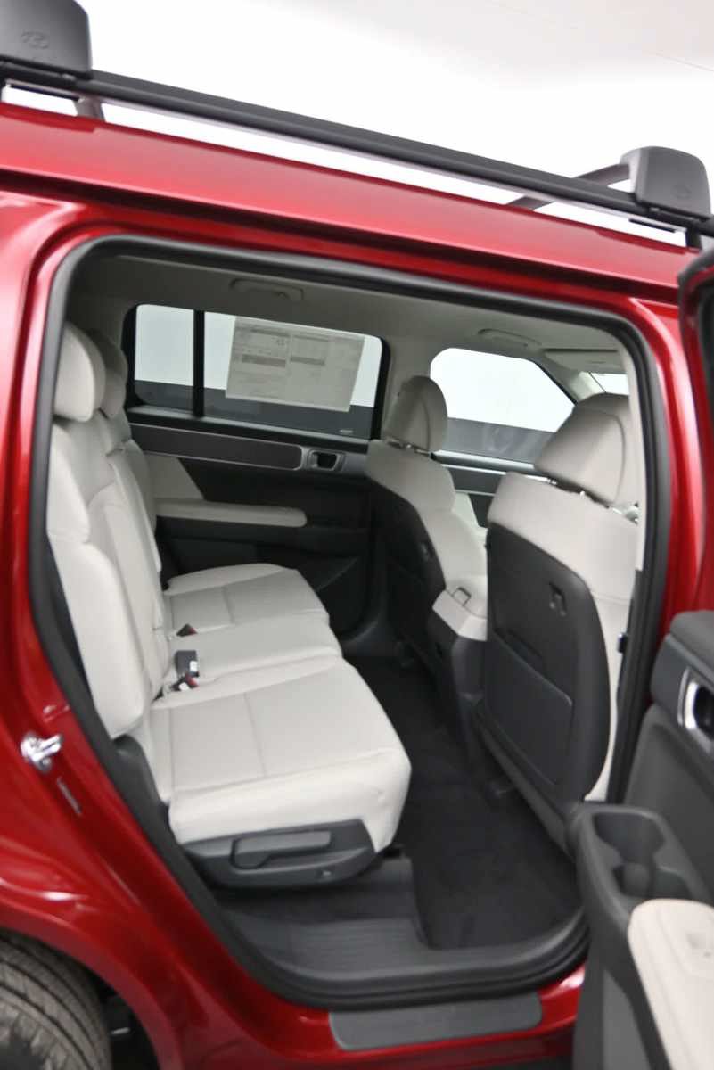 New 2026 Hyundai Santa Fe SEL AWD/4WD image 12