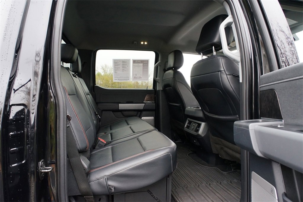 Used 2023 Ford F350 Lariat w/ Lariat Ultimate Package image 29