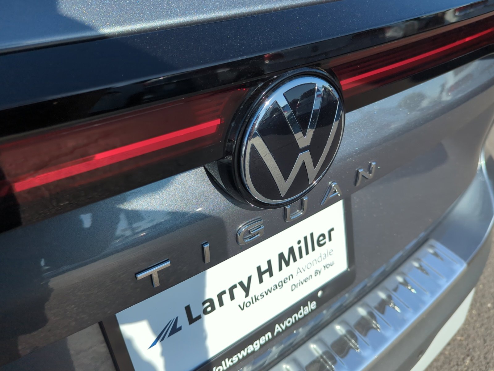 New 2025 Volkswagen Tiguan S image 23