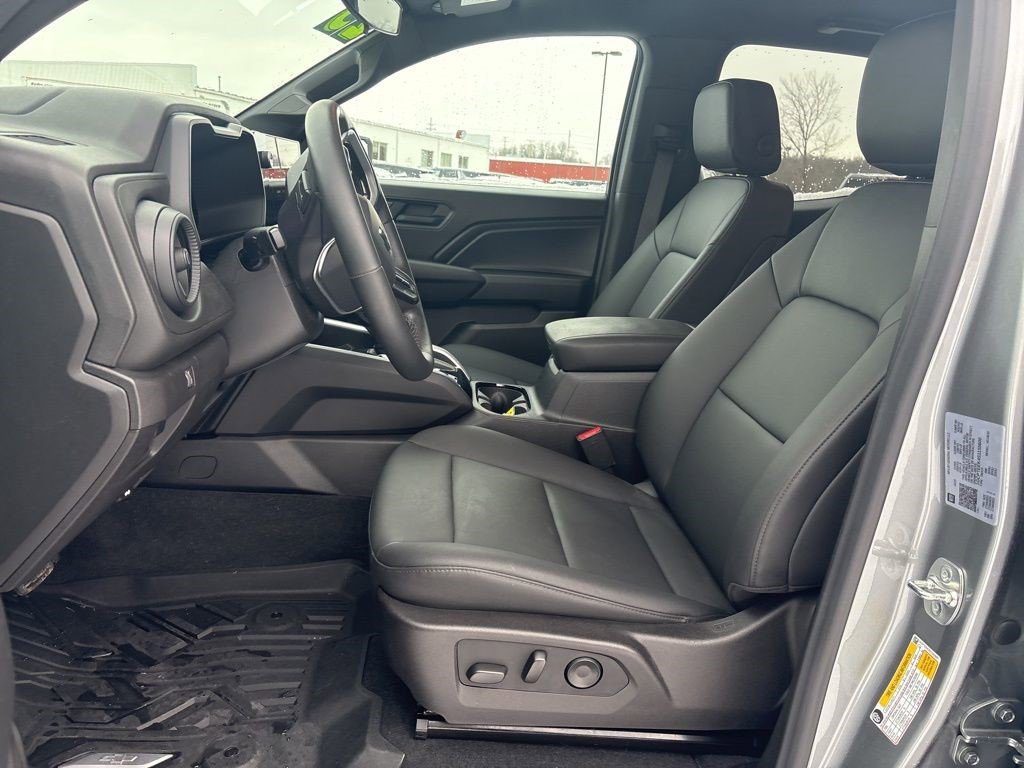Certified 2025 Chevrolet Colorado Trail Boss image 12