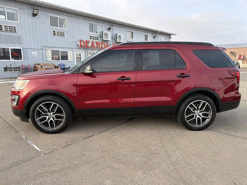 Used 2017 Ford Explorer Sport w/ Equipment Group 401A image 3