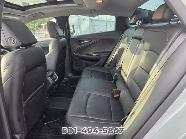 Used 2018 Chevrolet Malibu LT w/ Leather Package FWD image 11