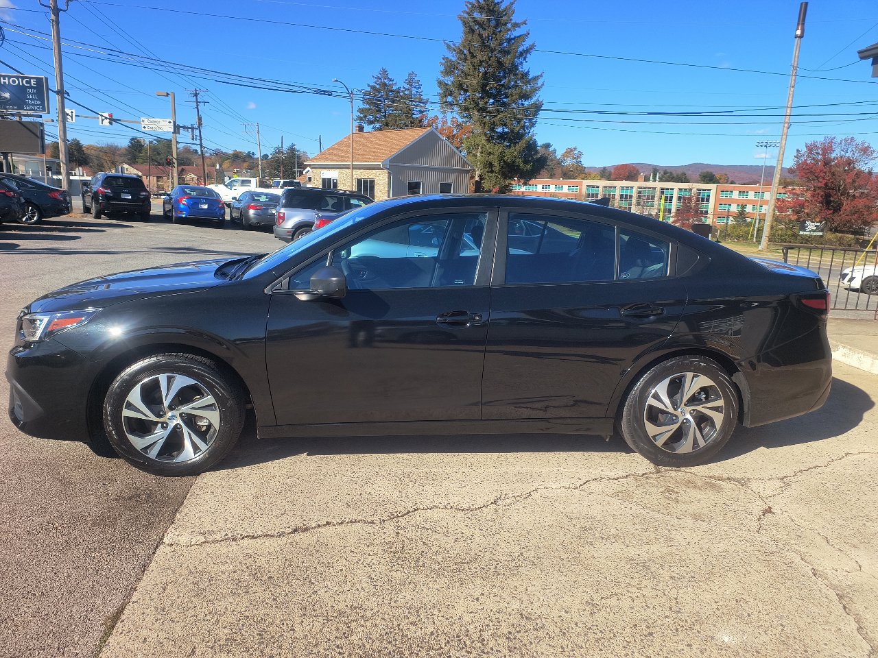 Used 2023 Subaru Legacy Premium image 7