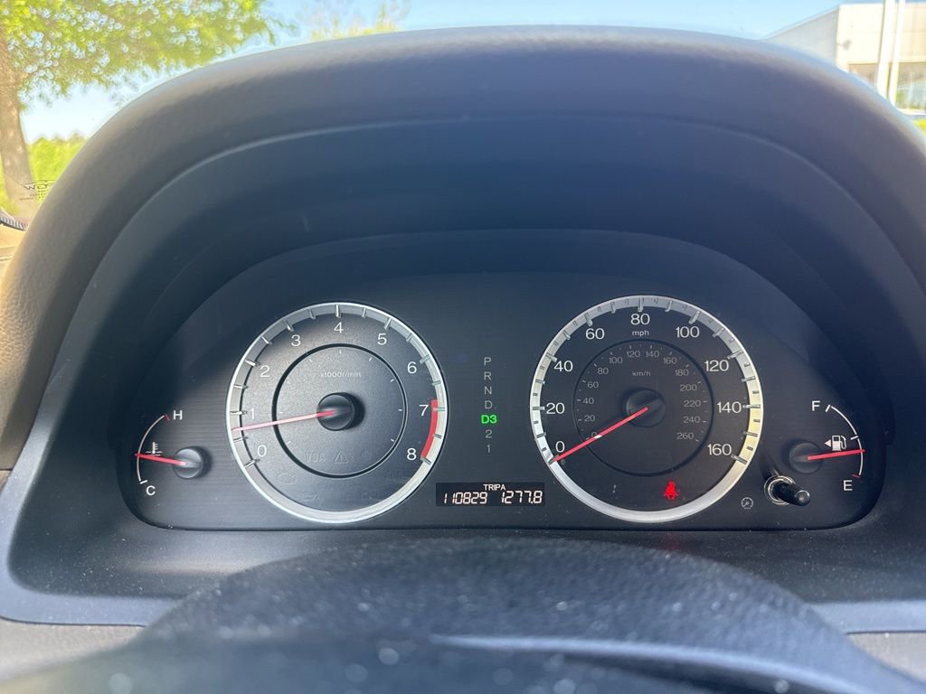 Used 2010 Honda Accord EX-L image 11