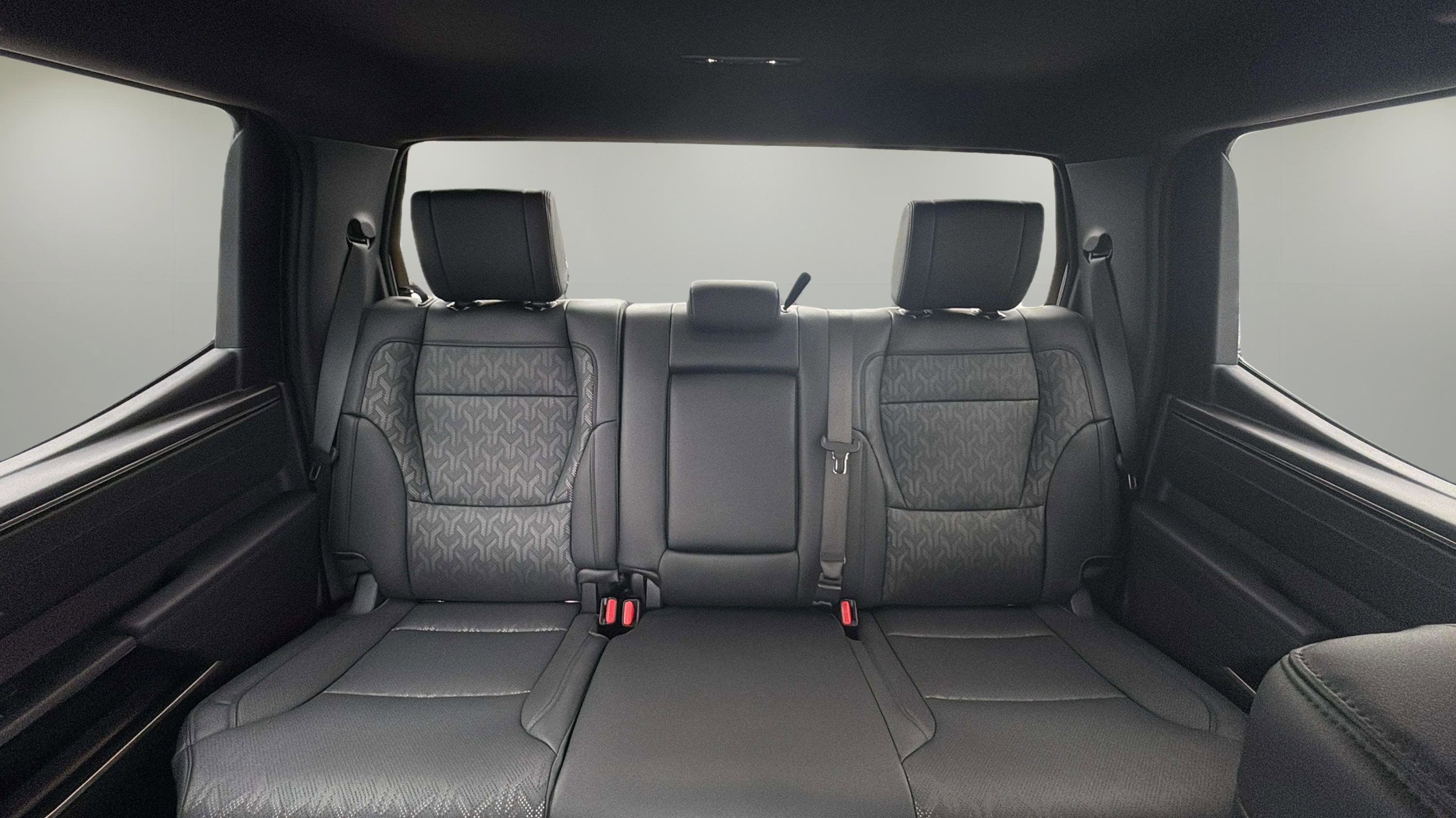 Used 2025 Toyota Tundra Limited image 10