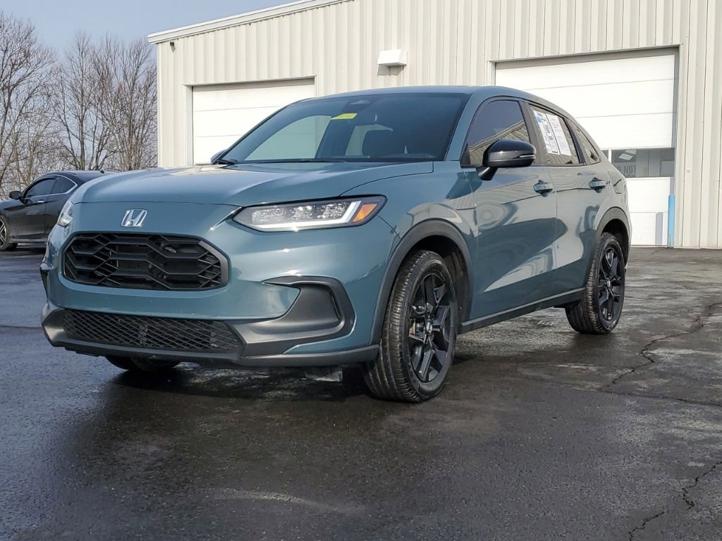 Certified 2023 Honda HR-V Sport image 3