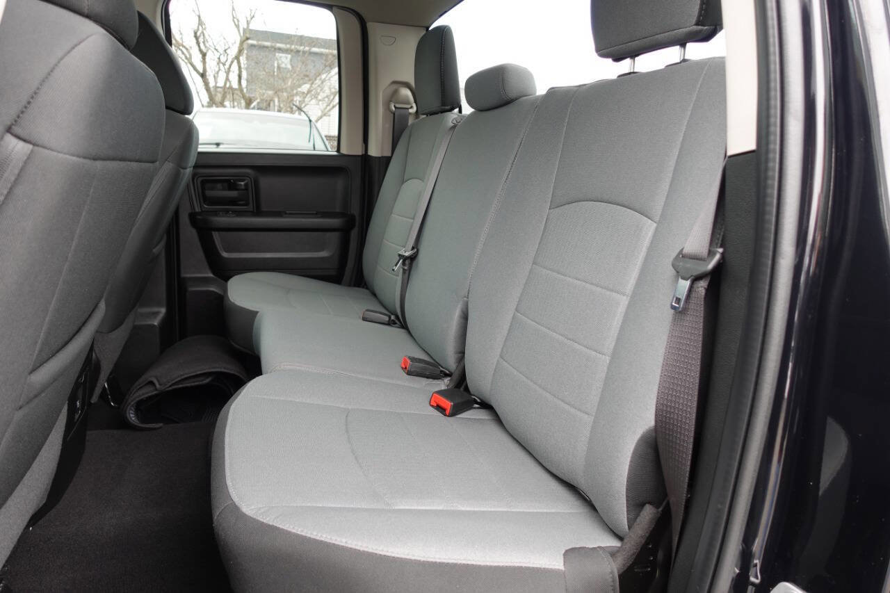 Used 2022 RAM 1500 Express w/ Wheel & Sound Group image 19