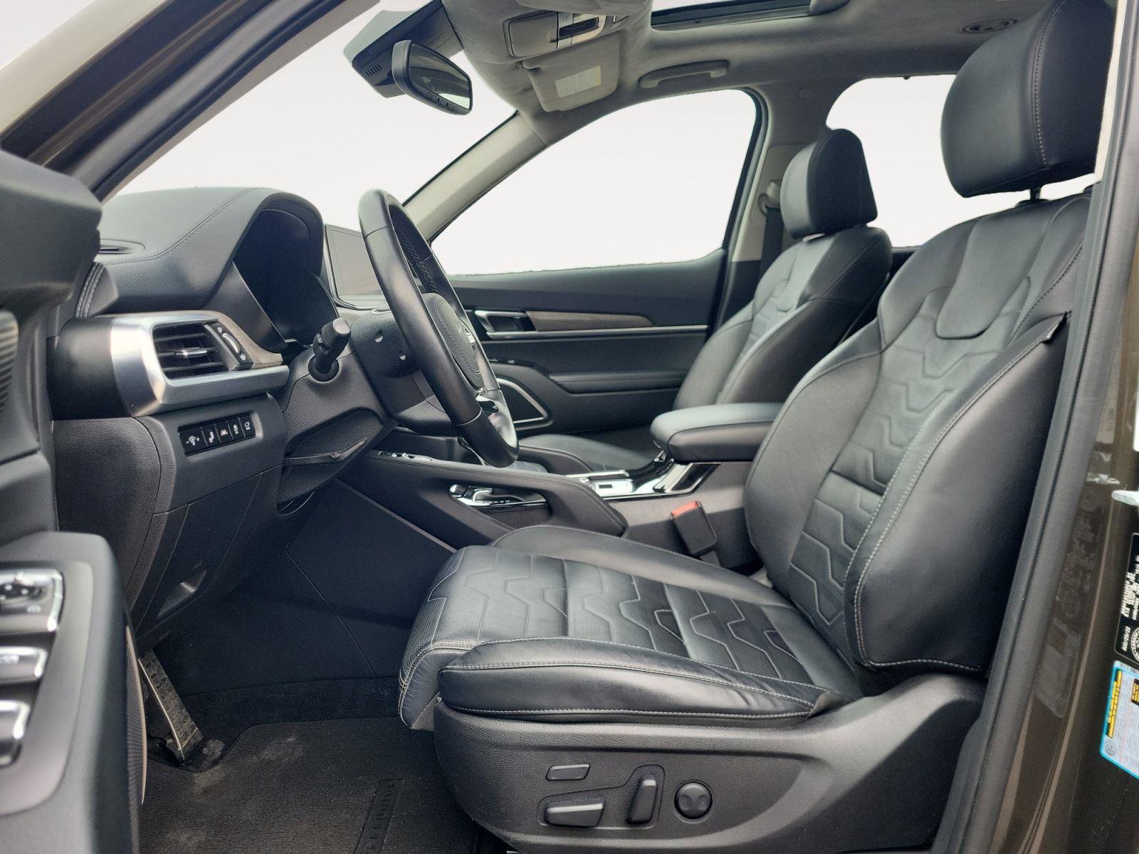 Used 2022 Kia Telluride SX image 10