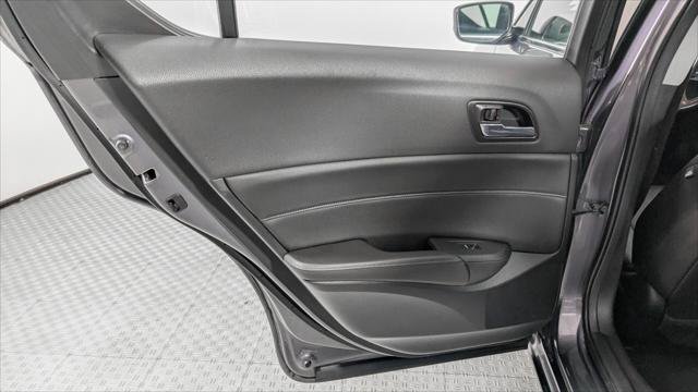 Used 2018 Acura ILX FWD image 17