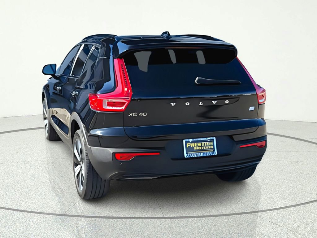 Used 2023 Volvo XC40 Recharge Plus AWD/4WD image 7