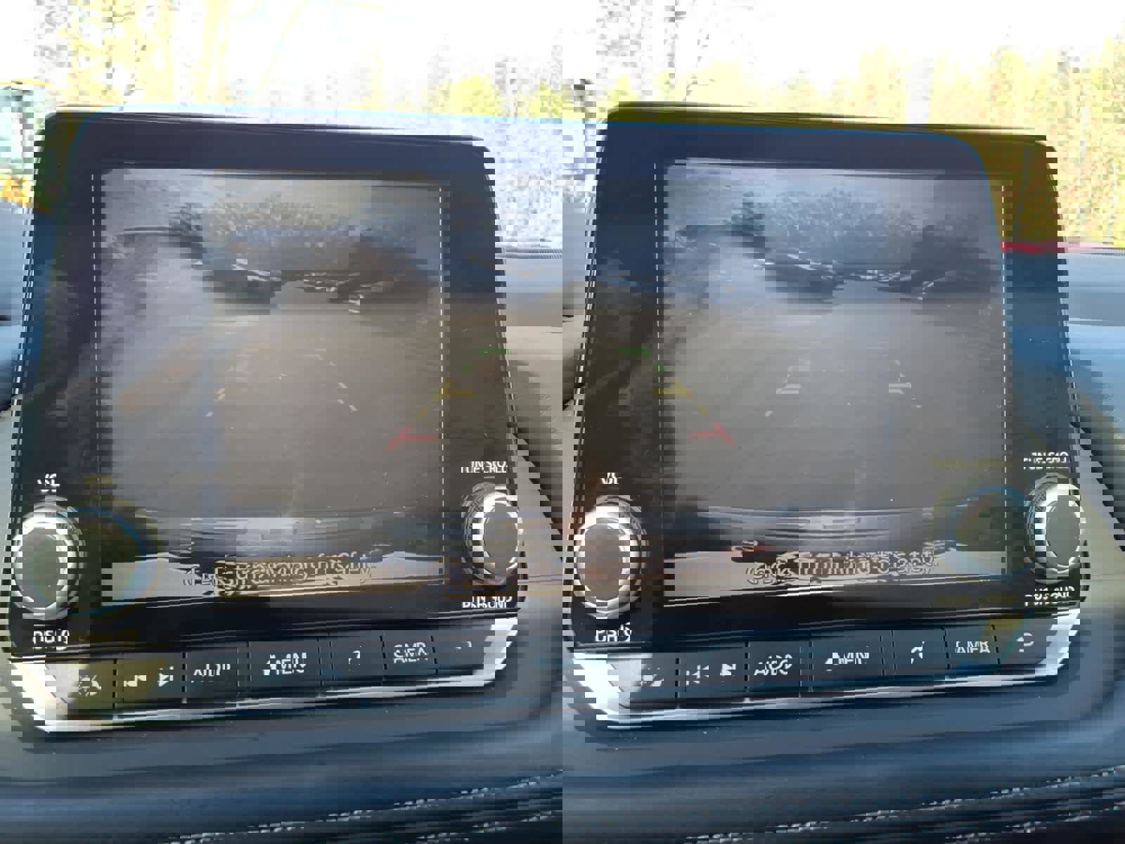 Used 2023 Nissan Rogue SV w/ SV Premium B Package image 14