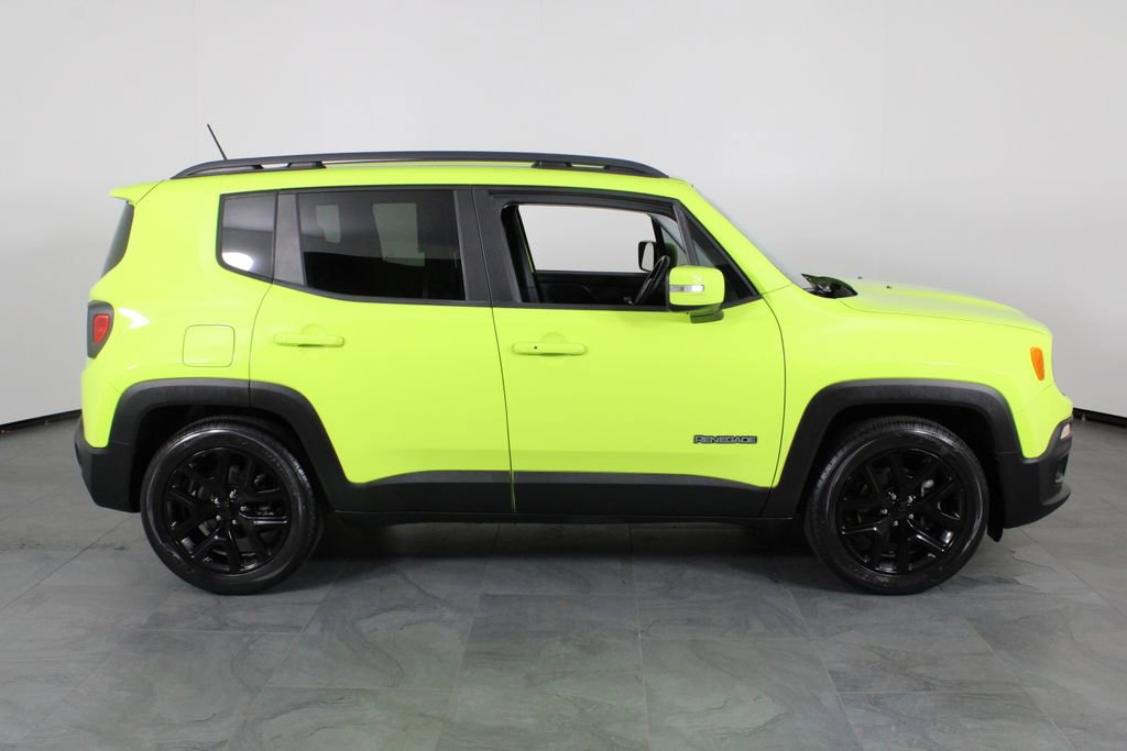 Used 2017 Jeep Renegade Altitude image 14
