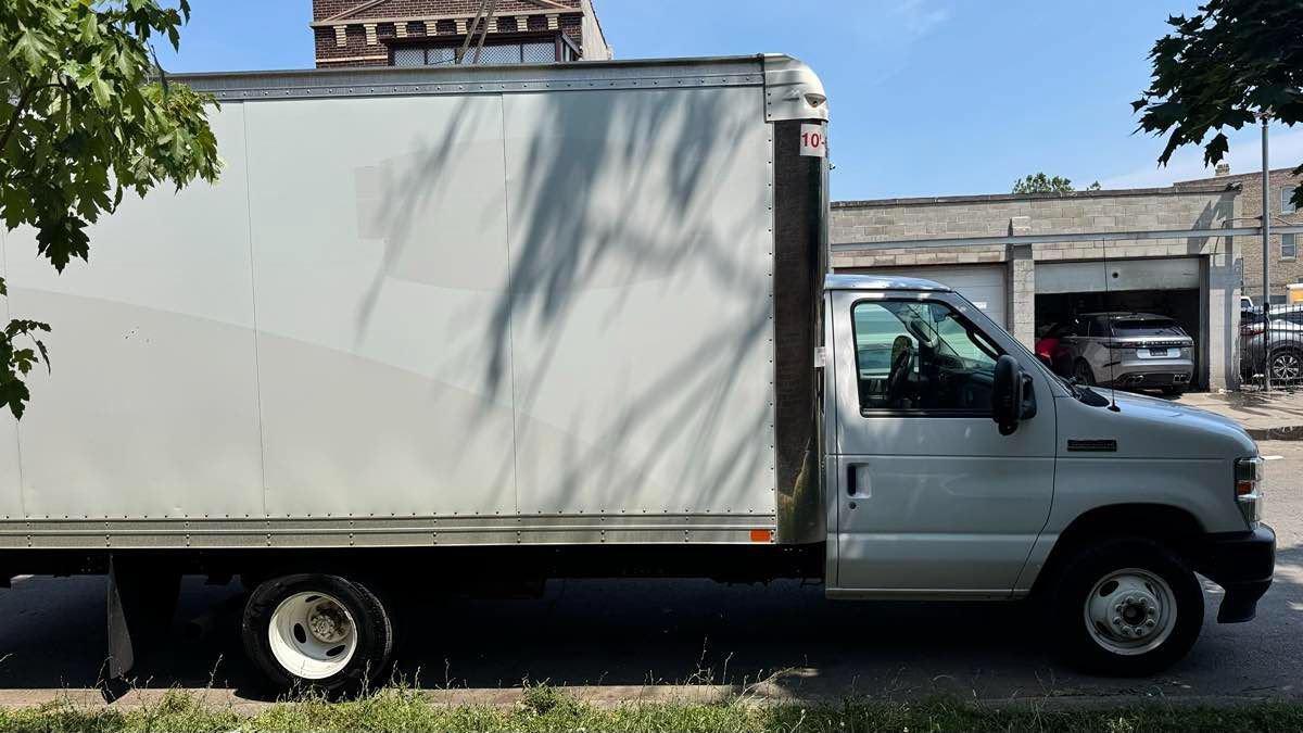 Used 2021 Ford E-350 and Econoline 350 Super Duty w/ Power Windows & Locks Group RWD image 6