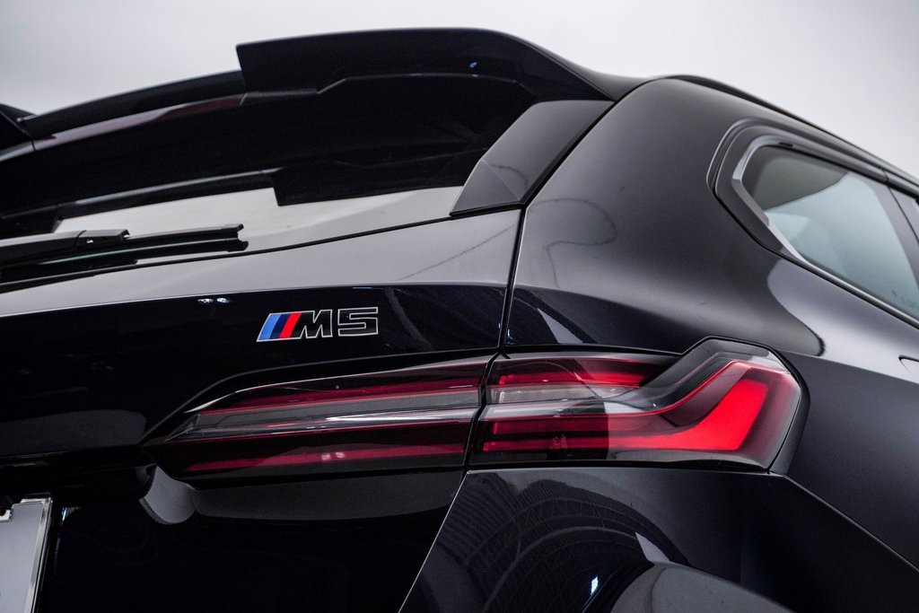 Used 2025 BMW M5 Touring w/ M Driver's Package image 13