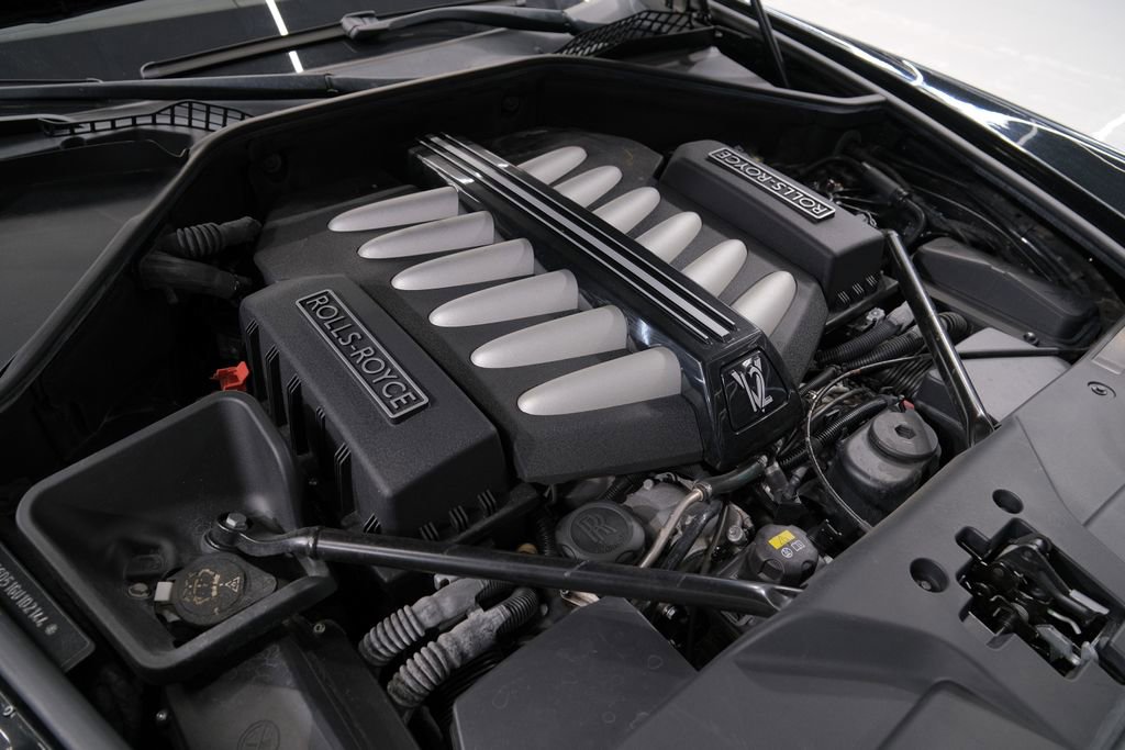 Used 2016 Rolls-Royce Dawn image 41