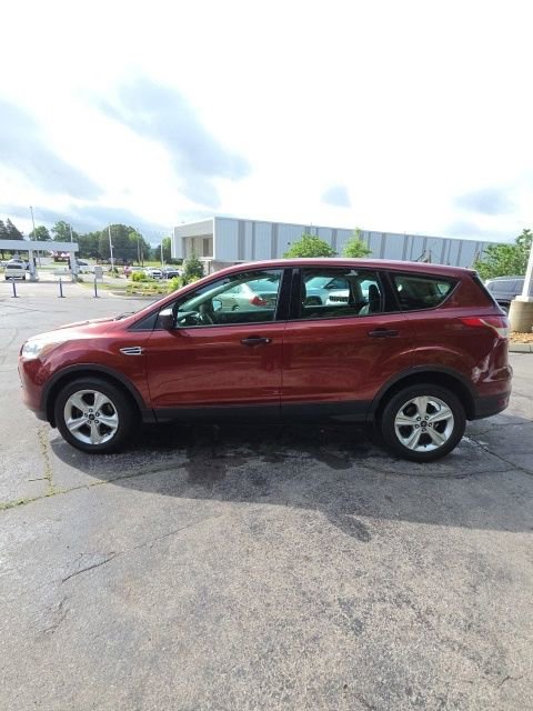 Used 2015 Ford Escape S FWD image 11